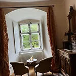 Schloss Проживание в семье Schrattenthal
