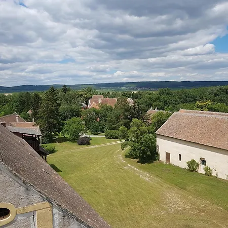 Δωμάτια σε οικογενειακή κατοικία Schloss