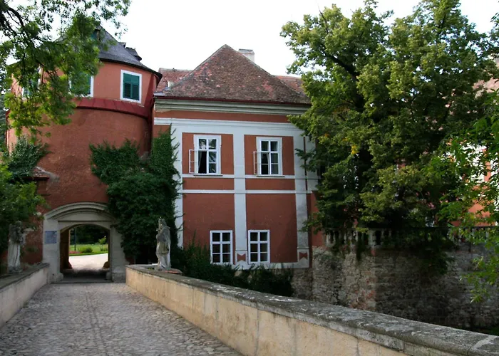 Homestay szállás Schloss Schrattenthal